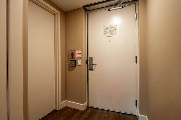 Room 75 of 130