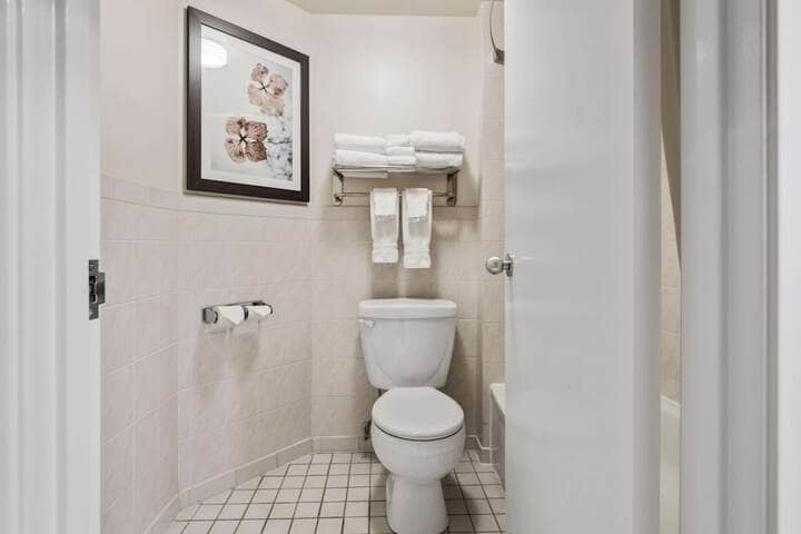 Room 104 of 130