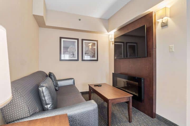 Room 22 of 130