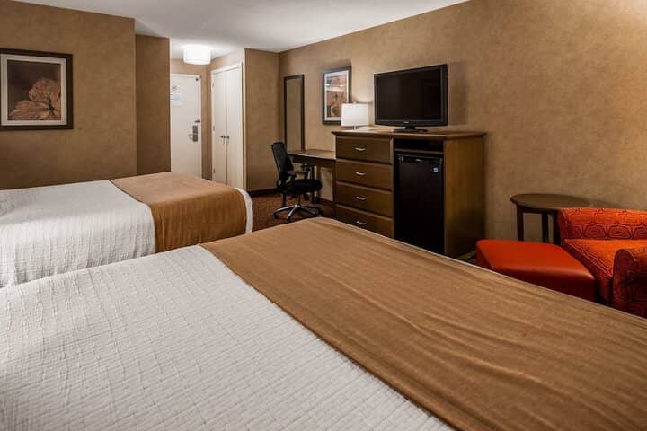 Room 11 of 130
