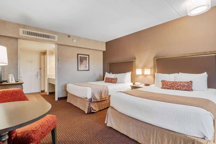 Room 54 of 130
