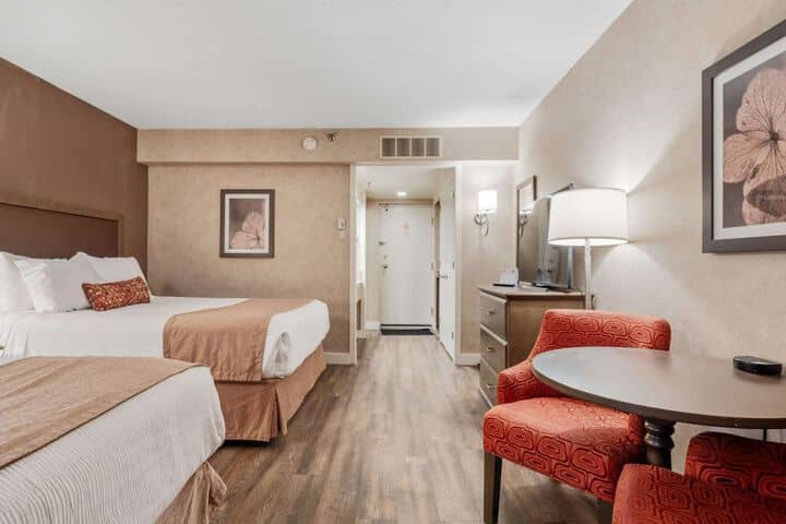 Room 51 of 130